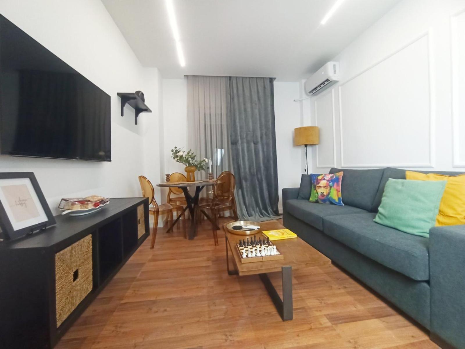 Down Town Luxurious Apartments 4 Alexandroúpolis Ngoại thất bức ảnh